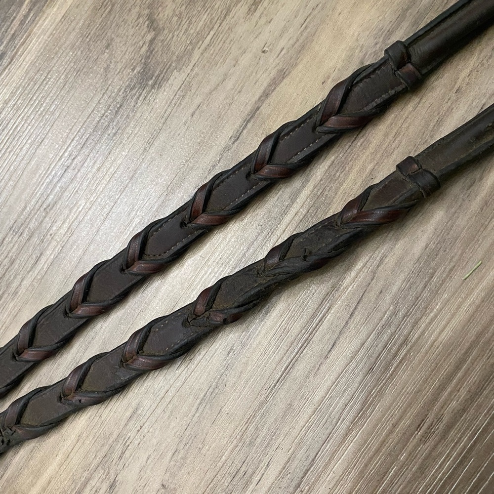 Beval Saddlery cob sized laced reins